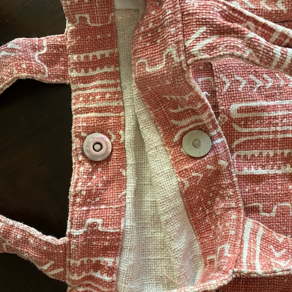 Roxy pink tote bag, with long strap. - Picture 3 of 5